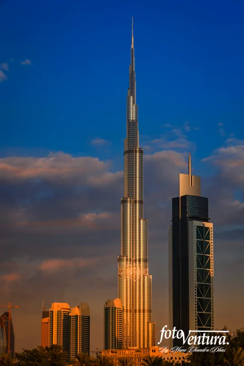 Dubai - Burj Khalifa at Sunset