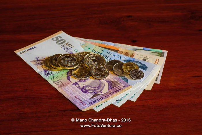 Colombia - International Award Winning Coinage