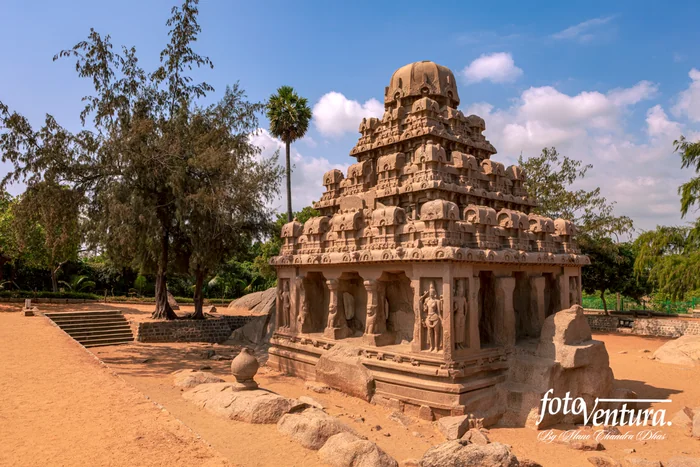 Mahabalipuram, India: The 7th Century Dharmaraja Ratha Sculpted Out Of A Single Granite Rock