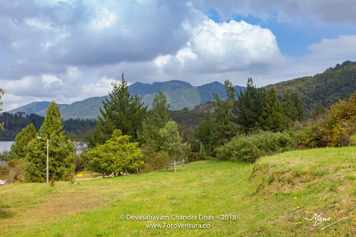Colombia, South America - The Picturesque Andes Mountains And The Embalse Del Neusa In The Cundinamarca Department, At Almost 10,000 Feet Above Mean Sea Level; Nature Background, No People.