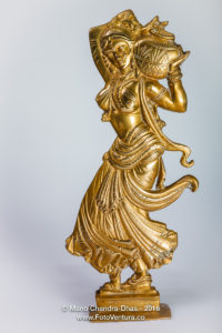 India - Bronze Rural Woman Carrying Water Pot