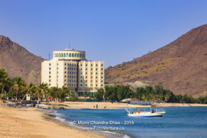 Khor Fakkan, UAE: Hotel Oceanic on Arabian Sea