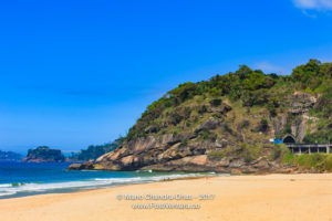 Brazil - Sao Conrado beach, Rio de Janeiro on weekday © Mano Chandra Dhas