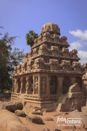 Mahabalipuram, India: 7th Century Dharmaraja Ratha, part of Pancha Rathas